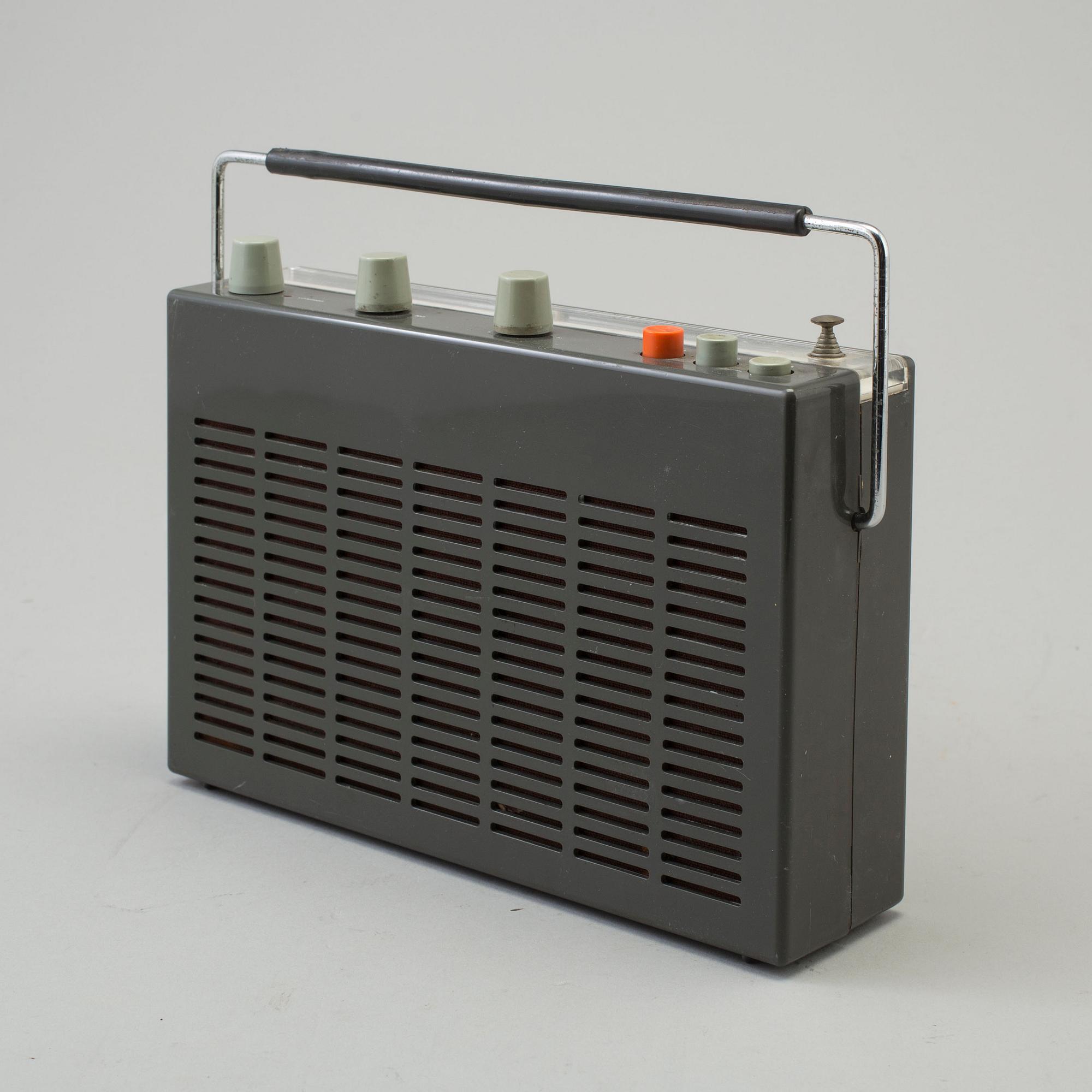 DIETER RAMS, radio, "T521", designed in 1962.