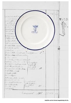 A set of 16 Sévrès plates, Paris, 1804-09. With Axel von Fersens monogram.