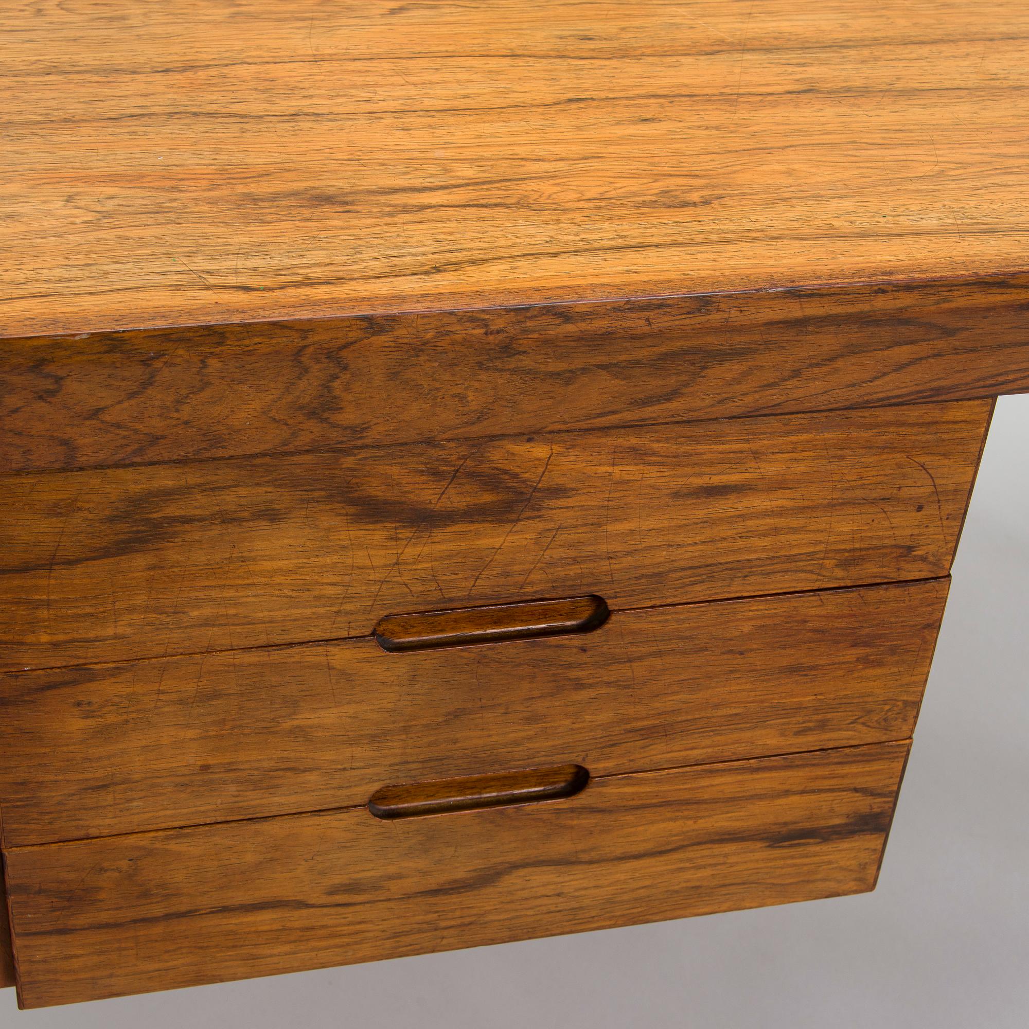 Severin Hansen, skrivbord, modell 66, Haslev Møbelfabrik, Danmark, 1900-talets mitt.