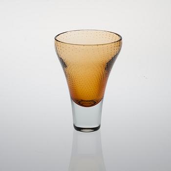 VAS, glas, signerad G. Nyman Nuutajärvi, design 1947.