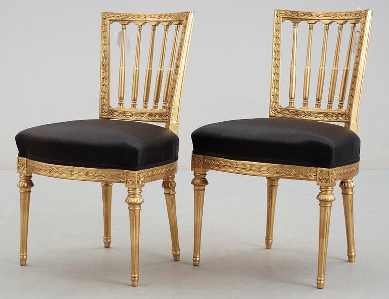 STOLAR, ett par, sengustavianska stockholmsarbeten, sign Johan Erik Höglander, verksam 1777-1813.