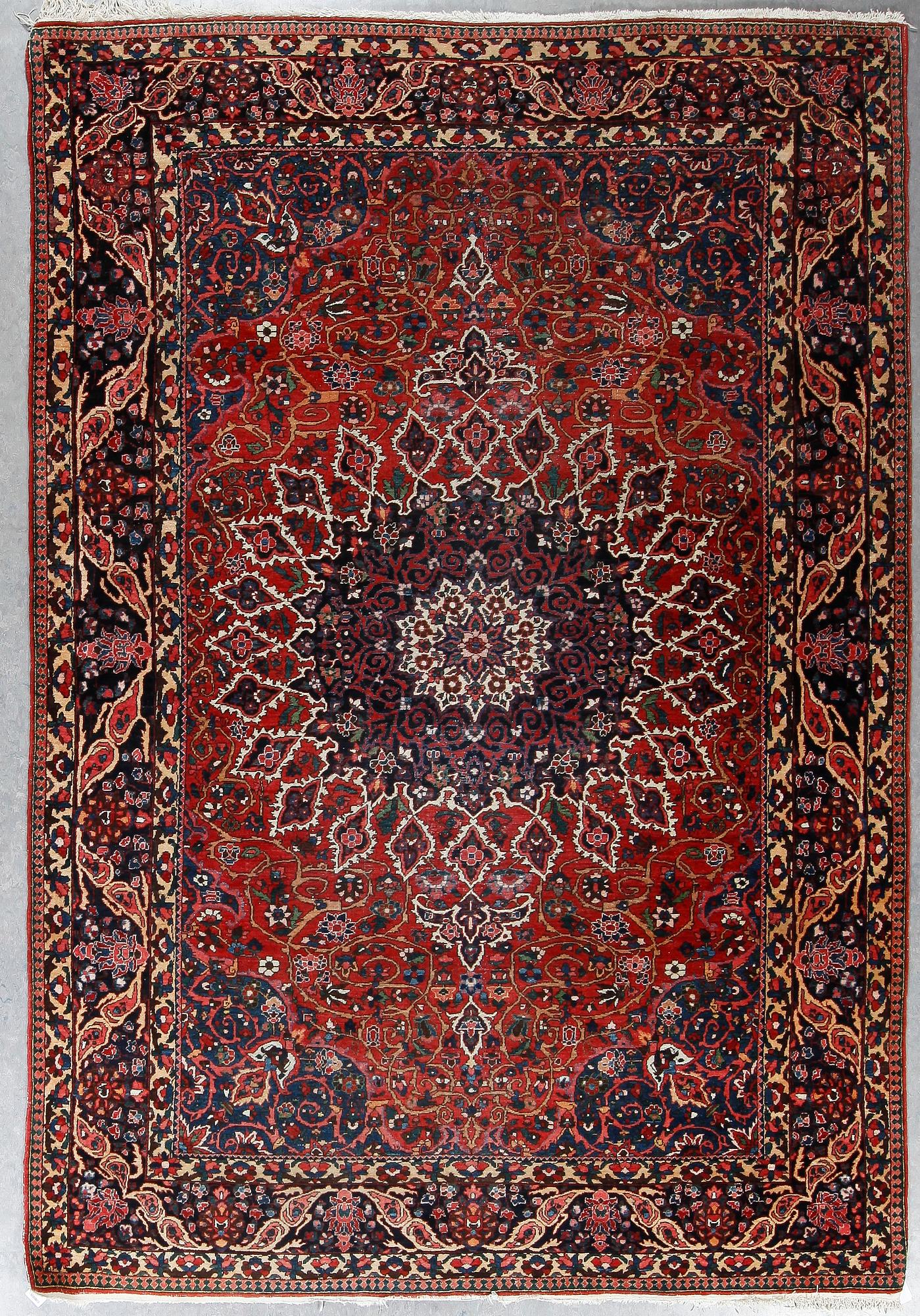 MATTA, semiantik, Bakhtiari, ca 296x205 cm.