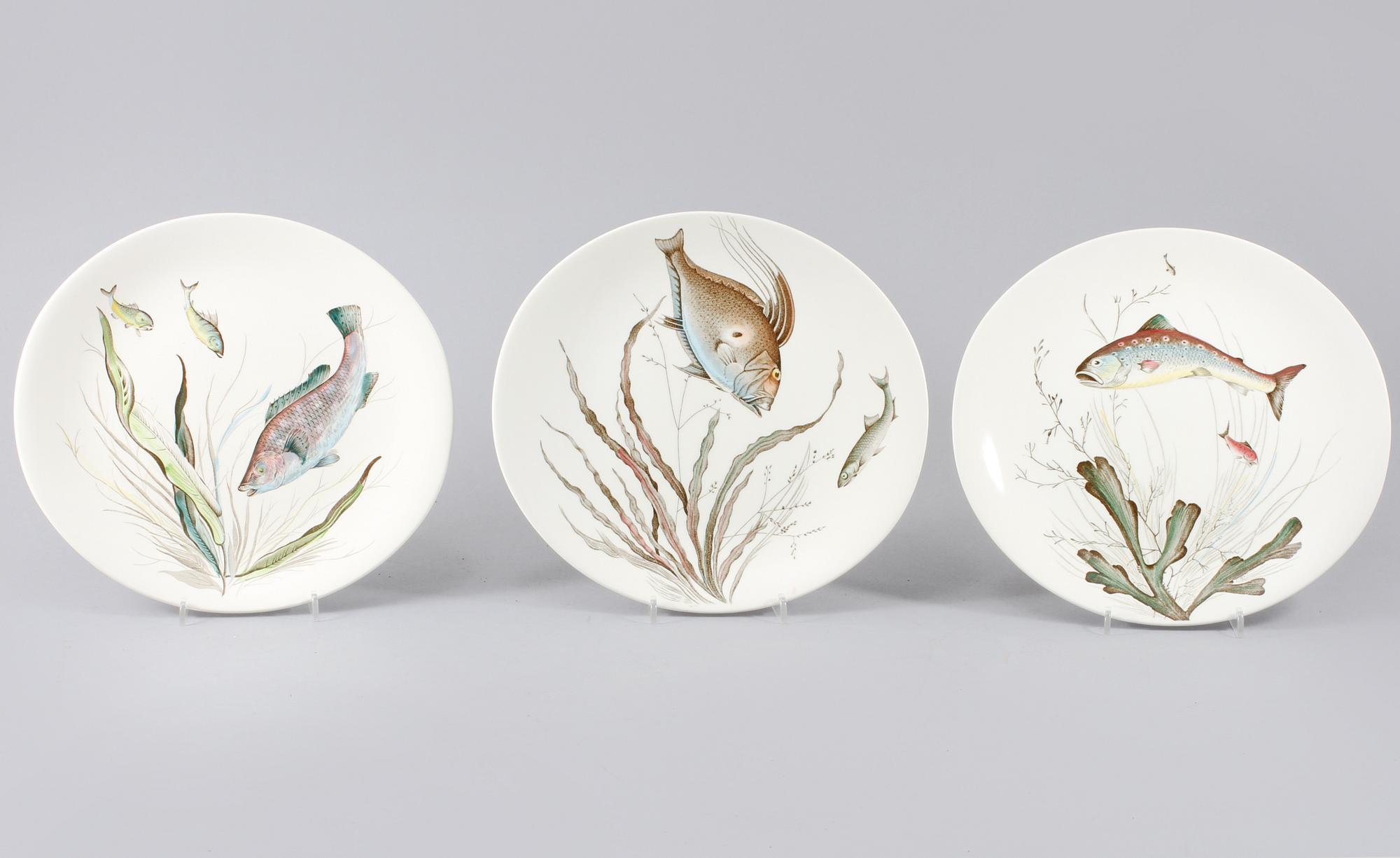 TALLRIKAR, FAT OCH SÅSSNIPA, 10 delar, "Fish", flintgods, Johnson Bros, England, 1900-talets andra hälft.