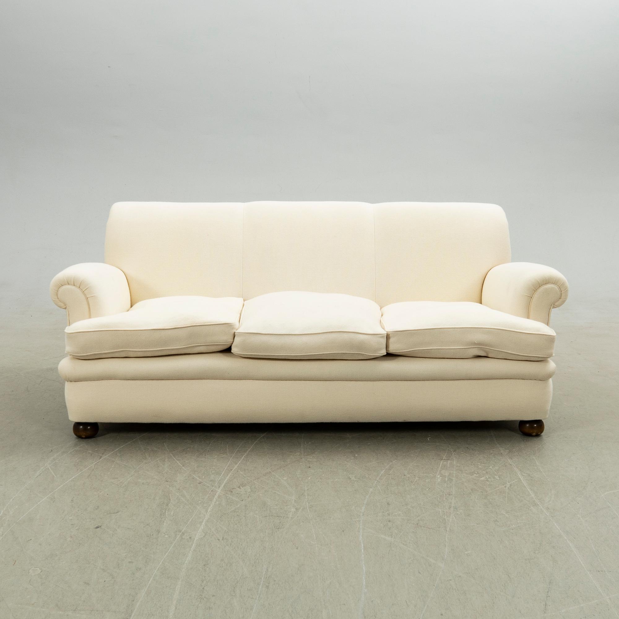 Josef Frank, sofa, model 703, Svenskt Tenn.