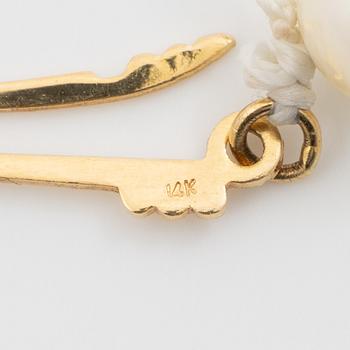 Collier, med odlade pärlor, lås 14K guld.