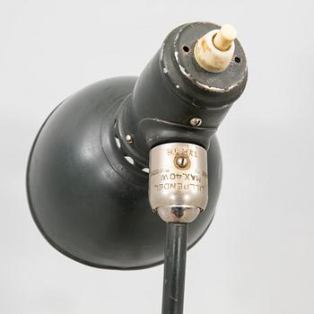 Johan Petter Johansson, skrivbordslampa "Triplex Lillpendel", 1900-talets mitt.
