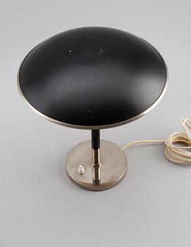 BORDSLAMPA, 1900-talets första hälft.