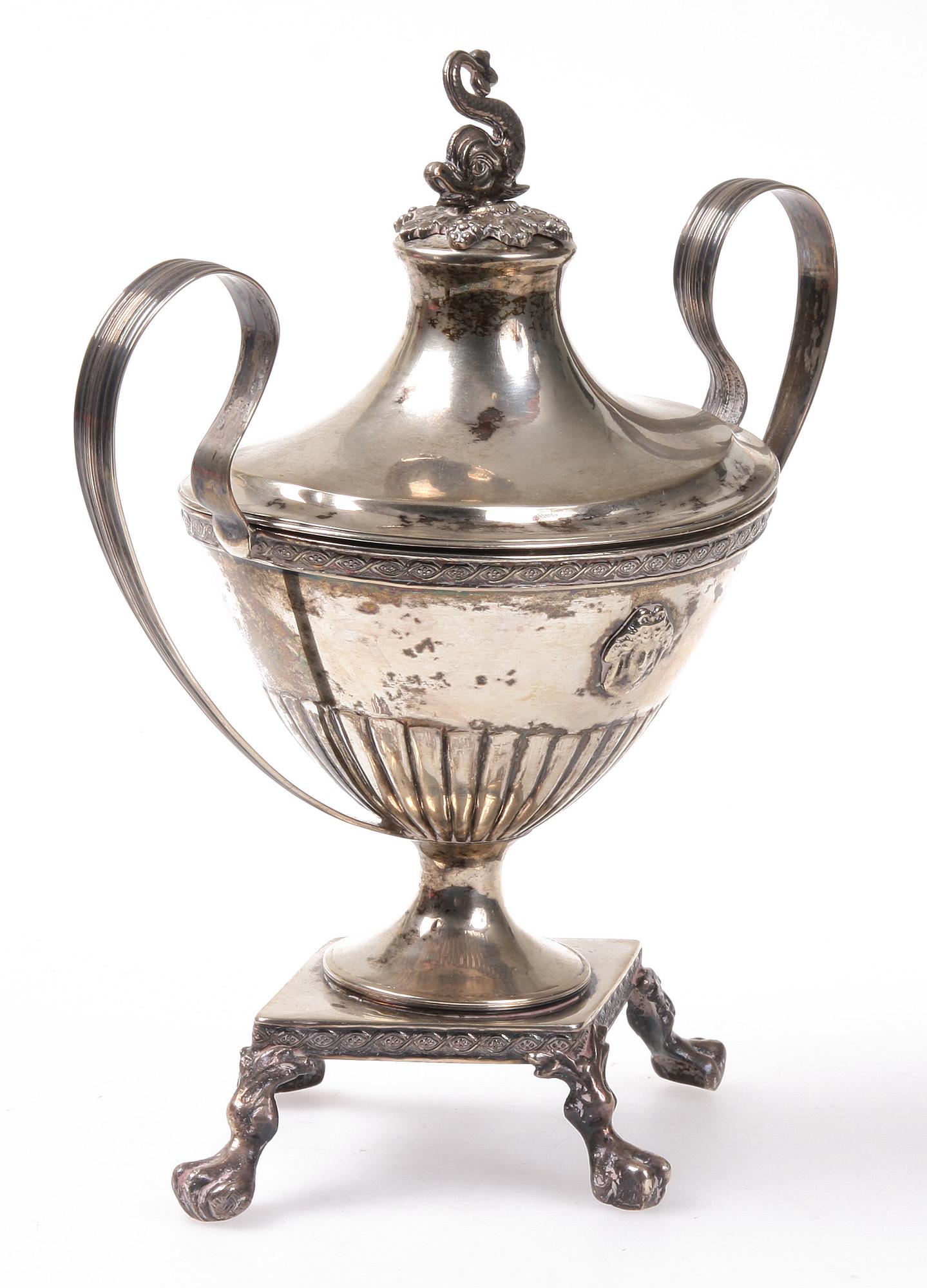 SOCKERSKÅL, silver, empir, troligen Olof Sohlberg (mästare i Falun 1817-1842),1833. Vikt ca 574 gr.