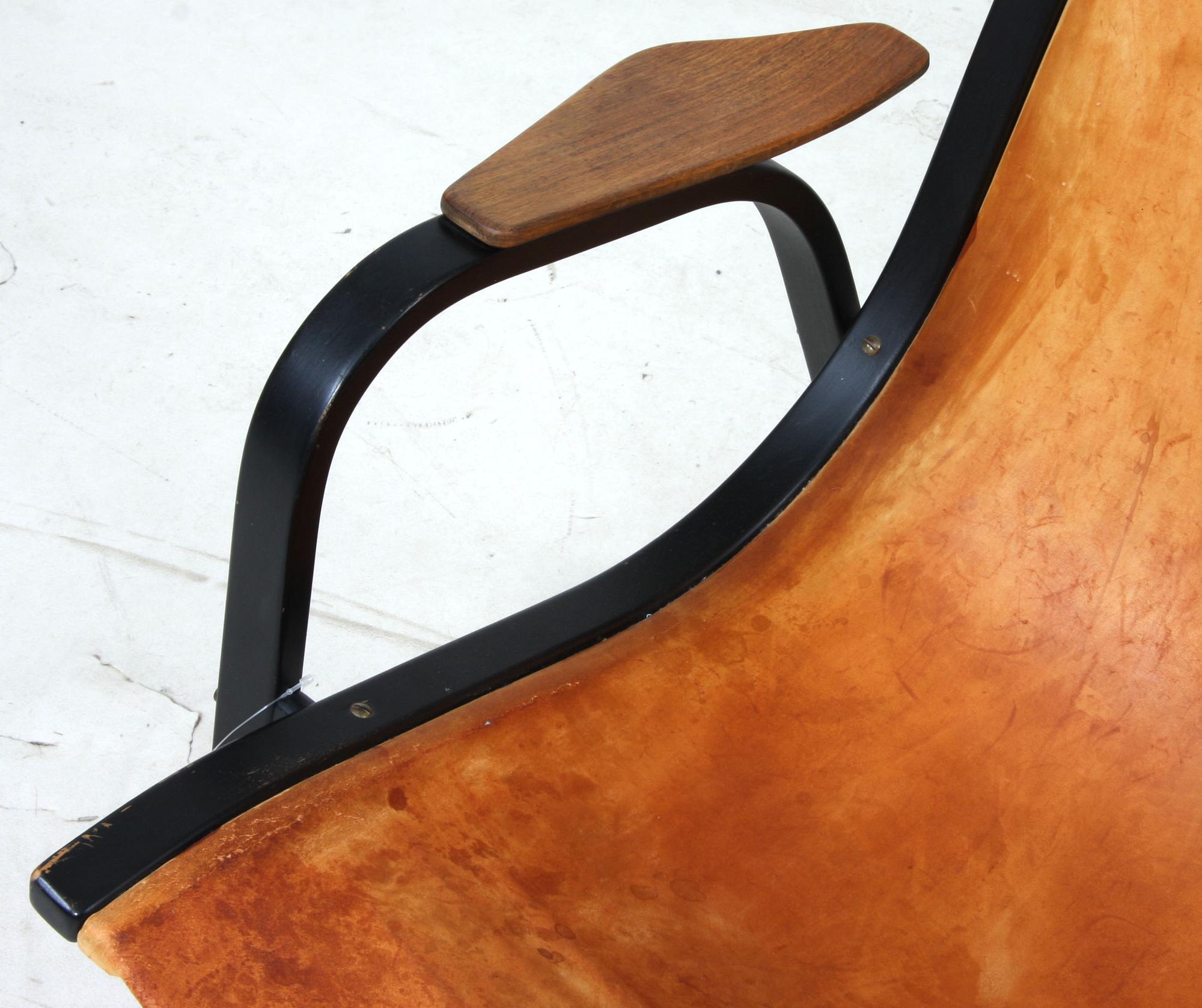 KARMSTOL, "Båge", Yngve Ekström, ESE-möbler, modellen formgiven 1953.