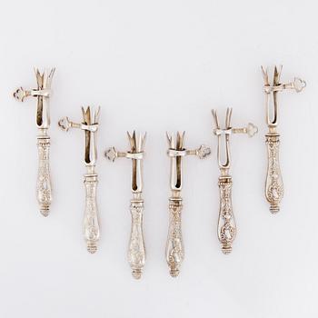 LAMMKOTLETTSHÅLLARE, 6 st, silver, Frankrike, 1800-talets slut. Tot. vikt ca 119,5 g.