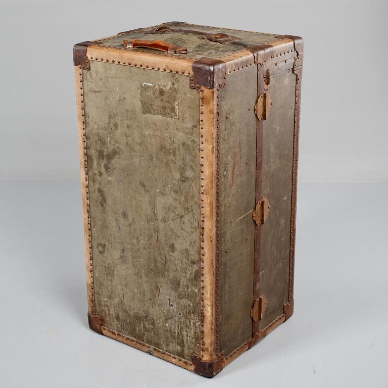 RESEKOFFERT, Seward Trunk and Bag Co, Wonderrobe, Virginia, USA, 1900-talets första hälft.