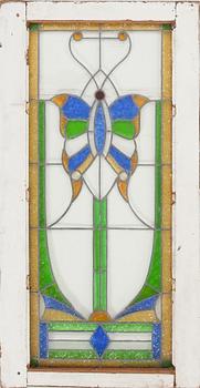 FÖNSTER, 4 st. Jugend, 1900-talets första hälft.