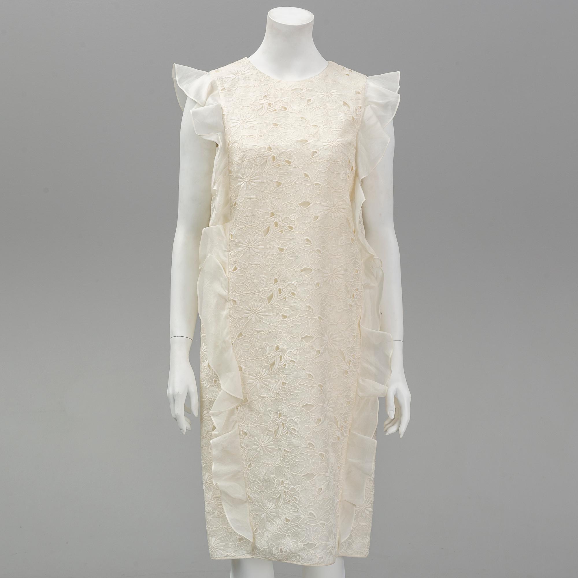 GIAMBATTISTA VALLI, a dress, size 44.