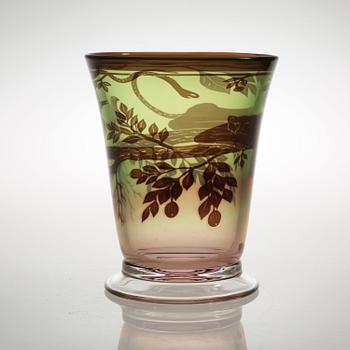 A Gunnar Cyrén 'graal' glass vase, Orrefors 1989.