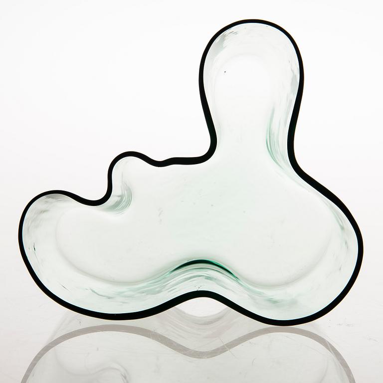 Alvar Aalto, A '9750' vase Karhula Glassworks 1937-1949. Finland.