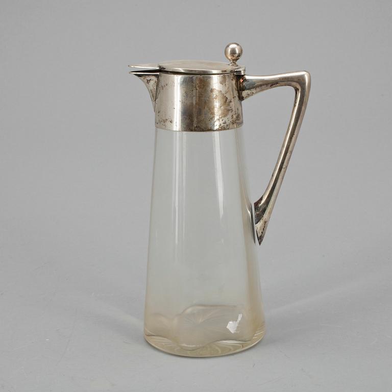 VINKARAFF, silver samt glas, Tyskland, 1900-talets första hälft.