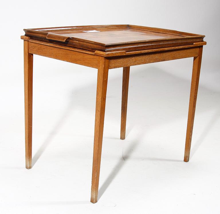 BRICKBORD, 1900-talets första hälft.