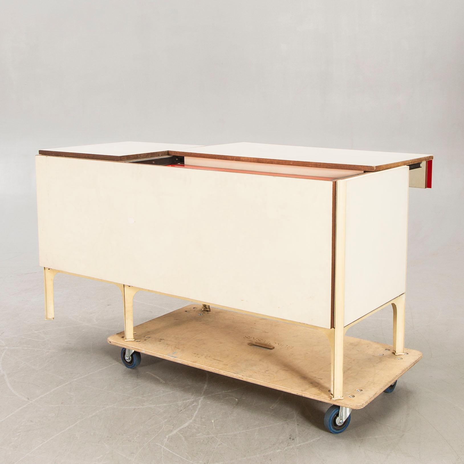 Raymond Loewy, a sideboard for Doubinsky Frères France 1960s.