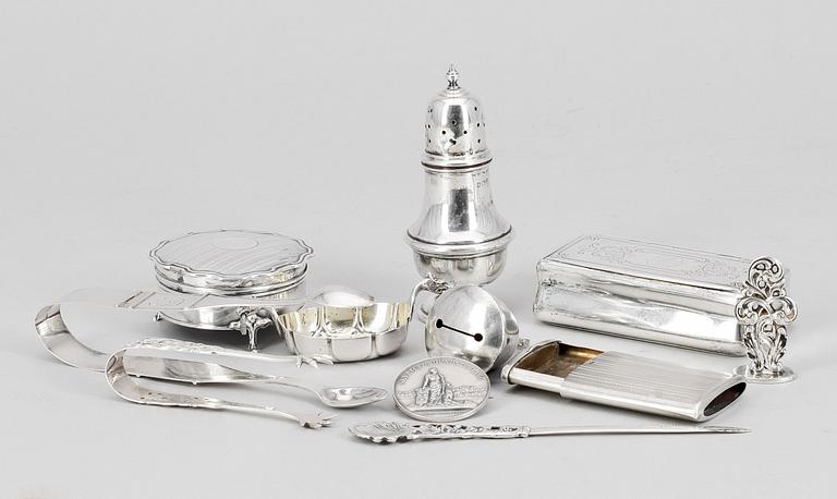 PARTI SILVER, 11 delar, bl a GEWE, Malmö, 1944. Tot vikt ca 431 g.