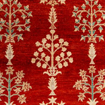 Carpet, oriental, approx. 250 x 175 cm.