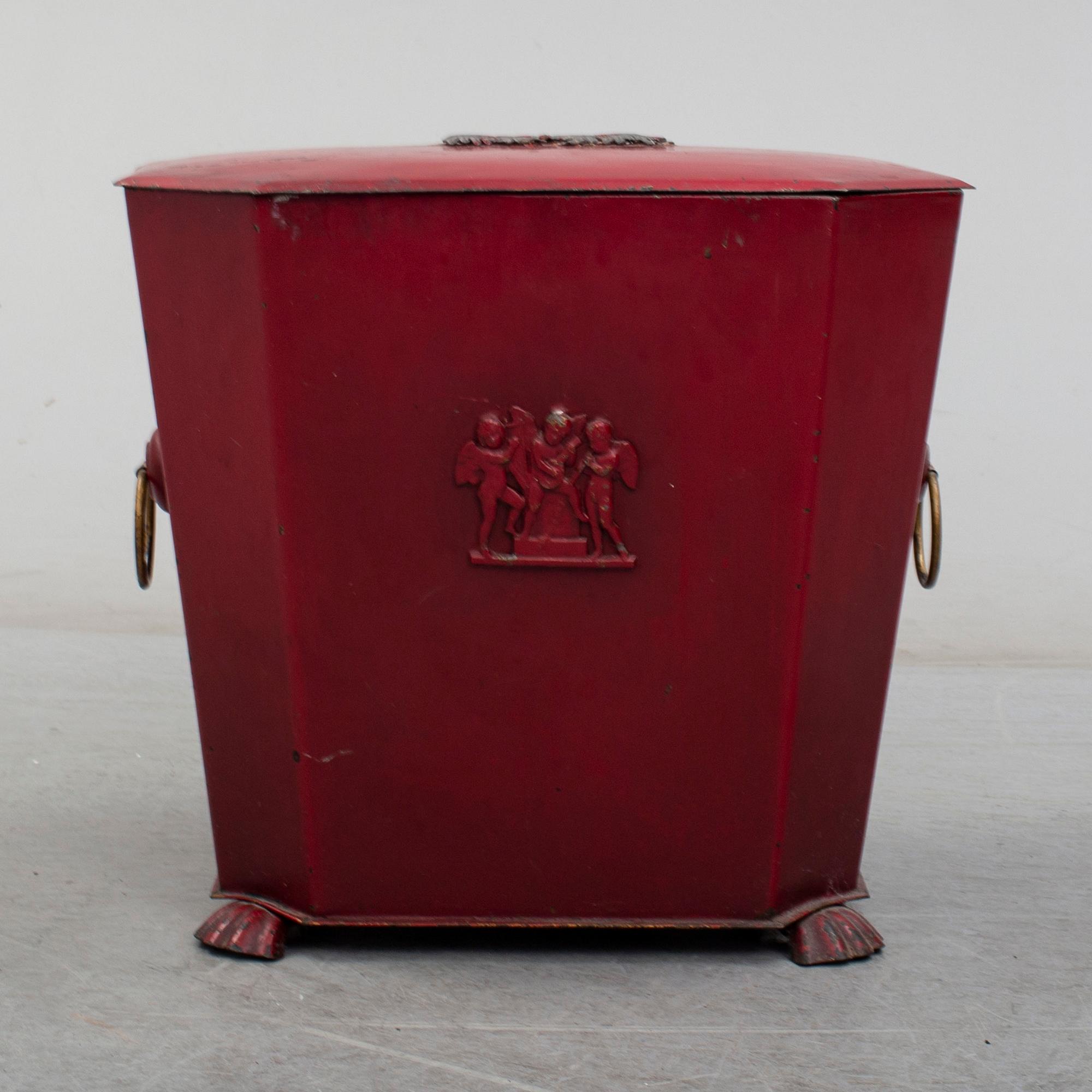 COAL BOX, late 19th / early 20th century.