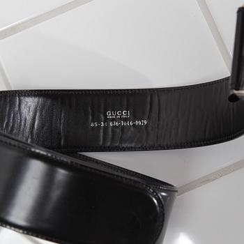 SKÄRP, Gucci.