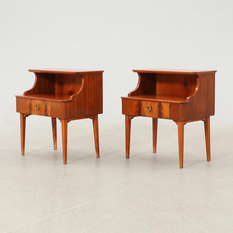 Bedside tables, a pair from the mid-20th century.