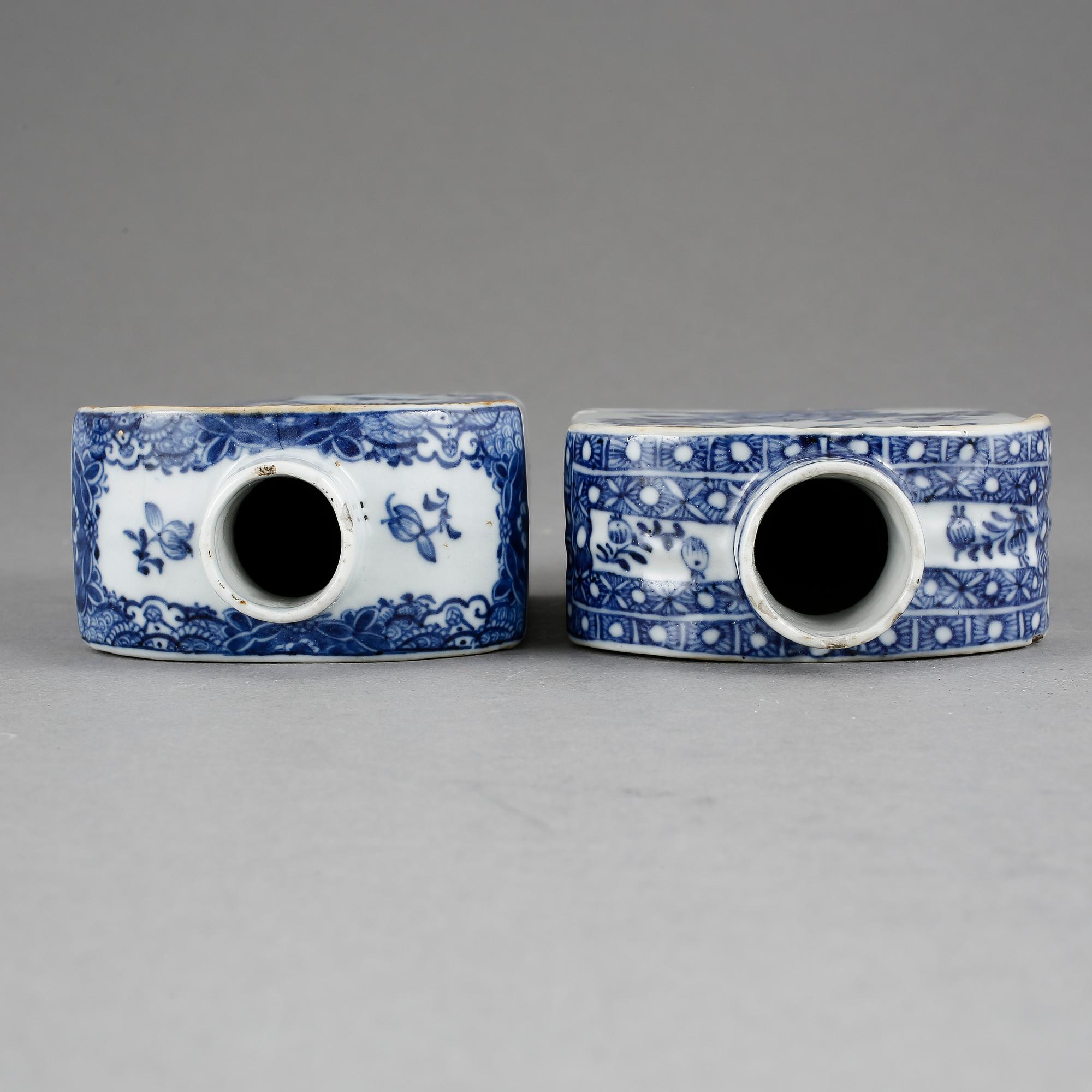 TEDOSOR, 2 st. Kompaniporslin, Kina, Qianlong (1736-1795).