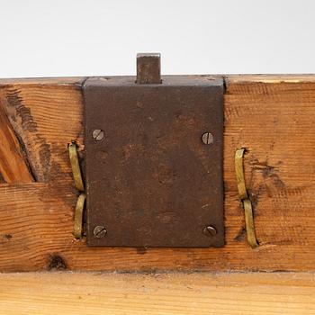 A late Baroque chest of drawers, 18th Century.