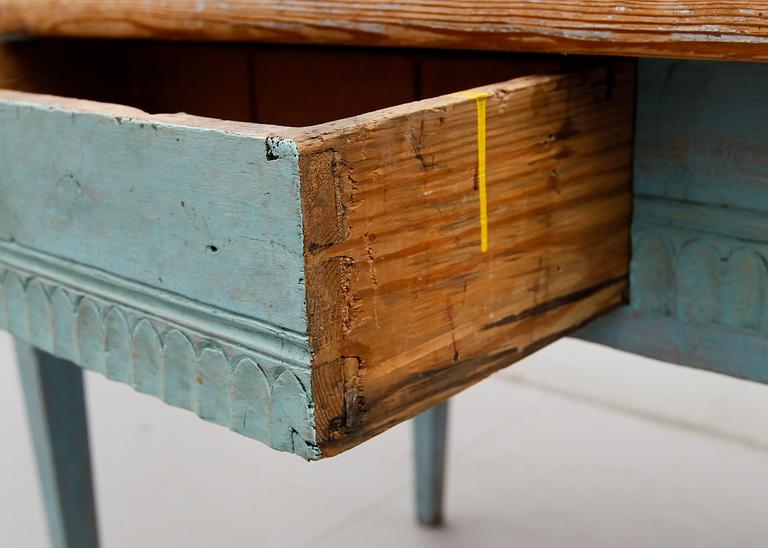 SKRIVBORD, gustavianskt provinsarbete, 1800-talets första hälft.