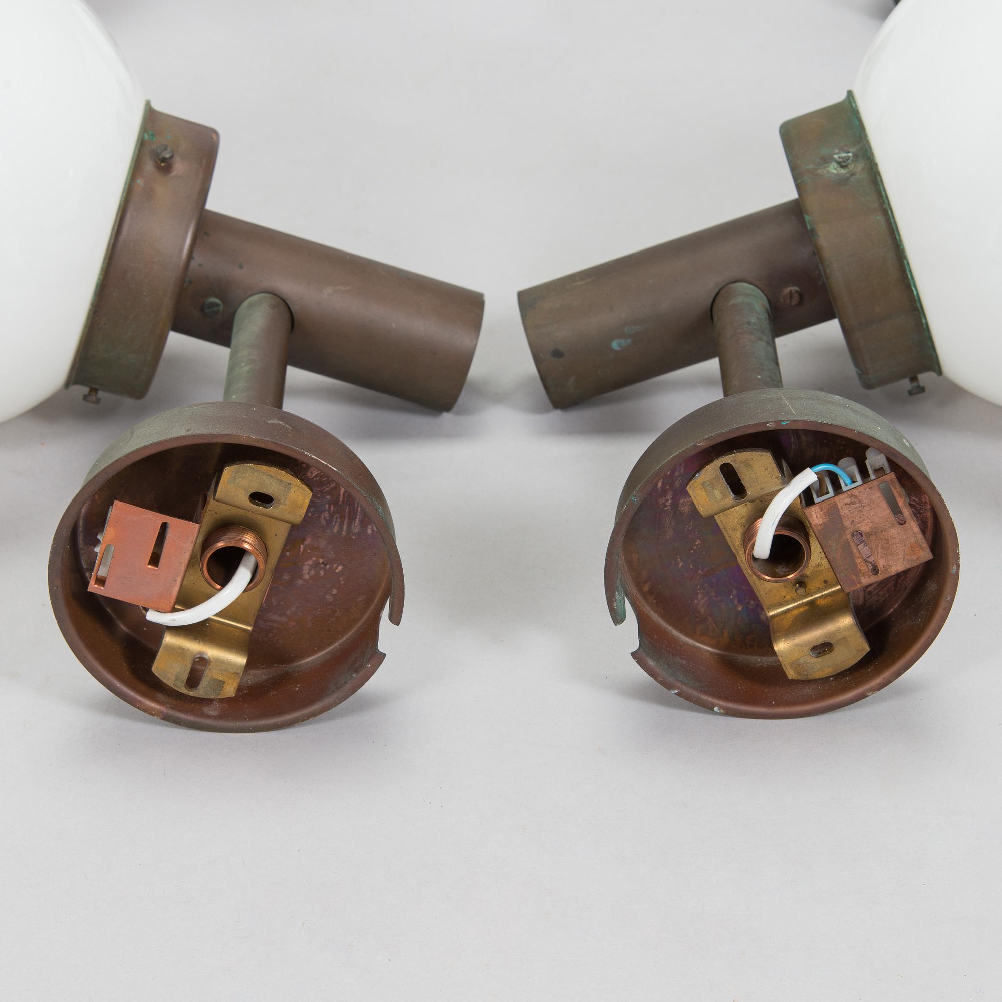 Lisa Johansson-Pape, A set of six of 1970s outdoor wall lights '140-015' for Stockmann Orno.