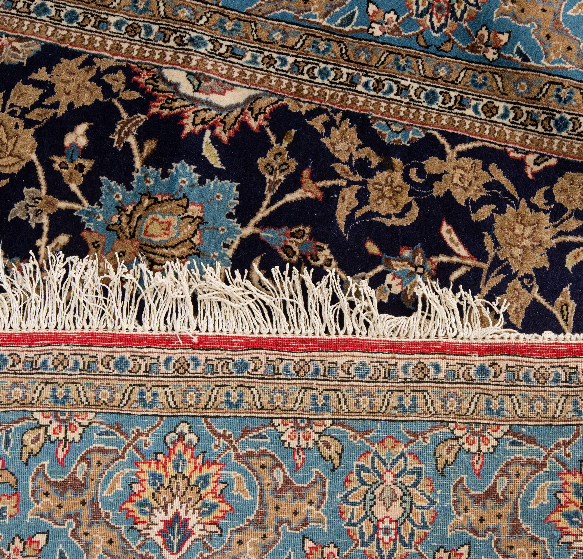 MATTA, old, Saveh/Ghom möjligen, part silk, ca 255 x 155 cm.