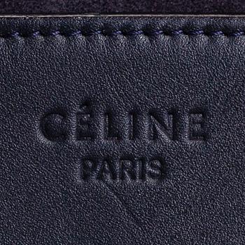 Céline, a 'Medium Phantom' Leather Bag.