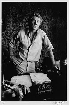 Terry O'Neill, fotografi signerad och numrerad 5/50.