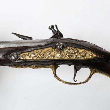 Flintlåspistol, av Claude Niquet, Liège, 1700-talets mitt.
