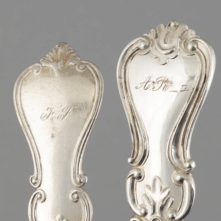 A Swedish silver cutlery, model Olga, mostly GAB and CG Hallberg, some Stockholm 1954 (123 pieces).