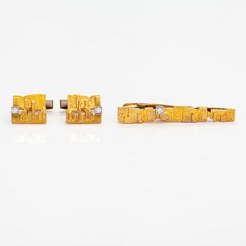 Björn Weckström, A set of a 14K tiepin and cufflinks "Rimefrost" with diamonds ca. 0.18 ct in total. Lapponia.