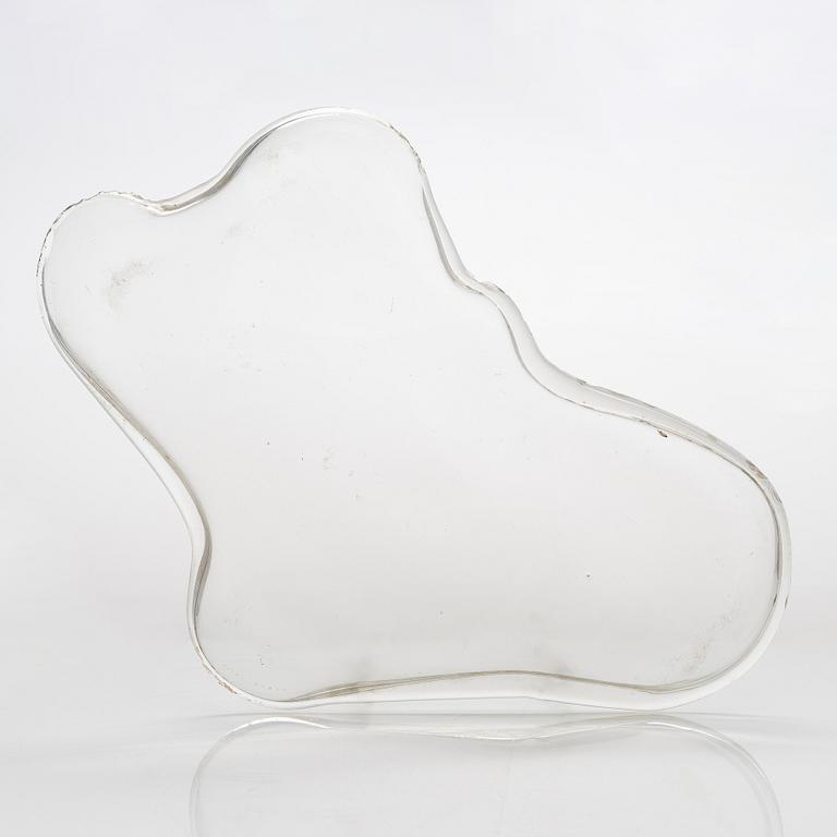 Alvar Aalto, a 1939-1940 dish '9748' signed Alvar Aalto for Karhula Glassworks, Finland.