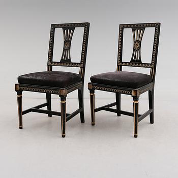 STOLAR, 1 par, gustaviansk stil, 1900-talets första hälft.