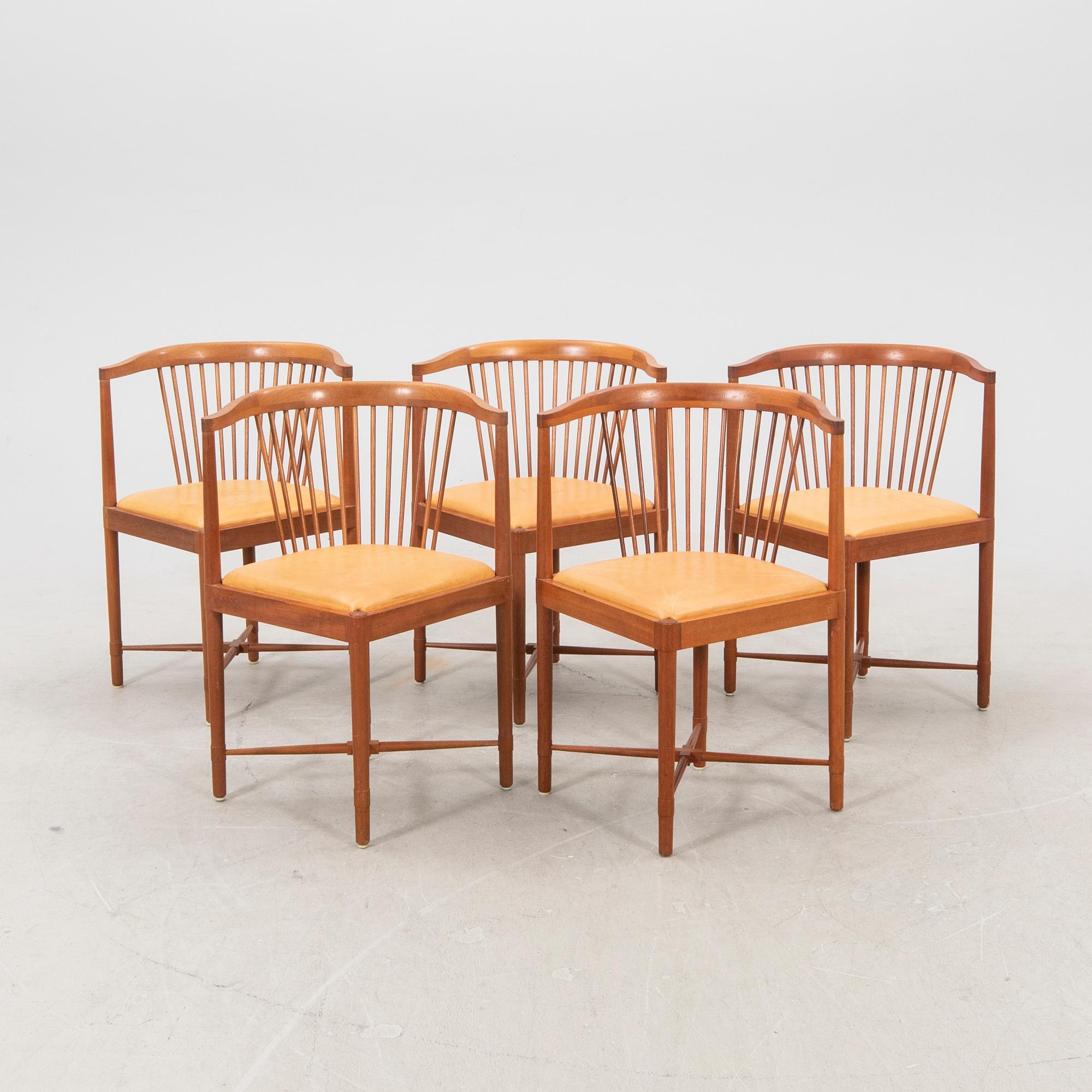 Børge Mogensen, a set of five Ruder Konge mahogany chairs from Sørgeborg Møbelfabrik, Denmark.