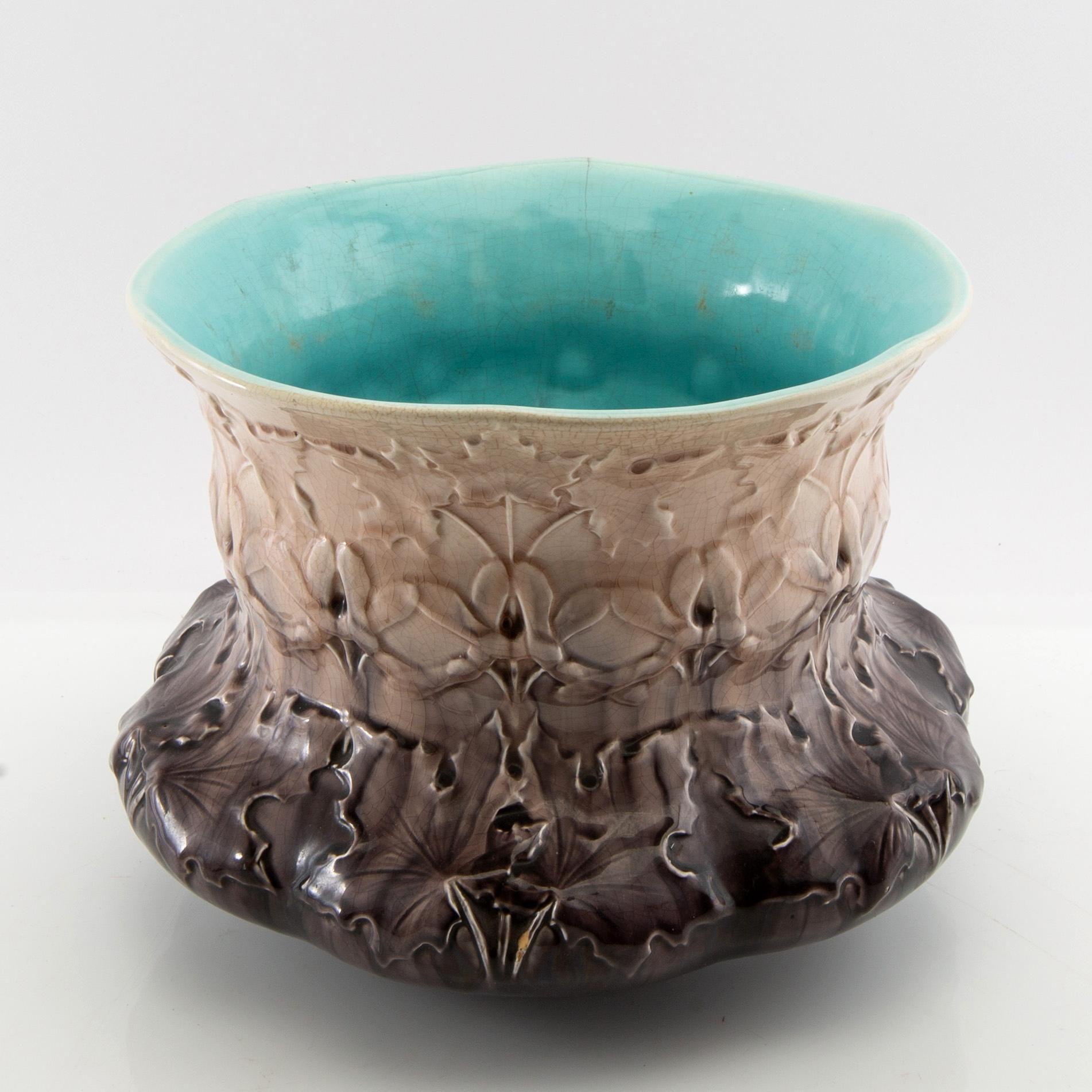 Rörstrand, an Art Nouveau creamware flower pot, early 1900s.