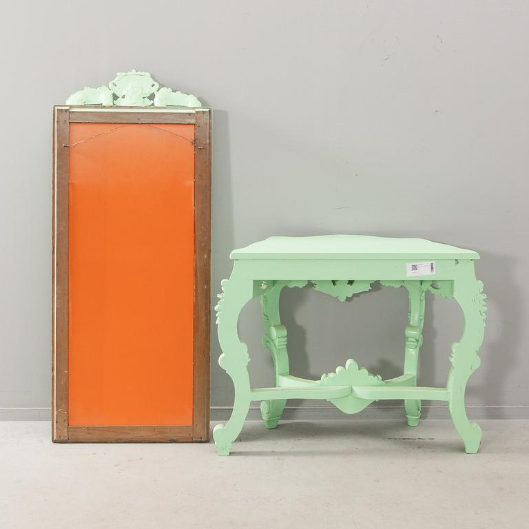 Mirror with console table around 1900.