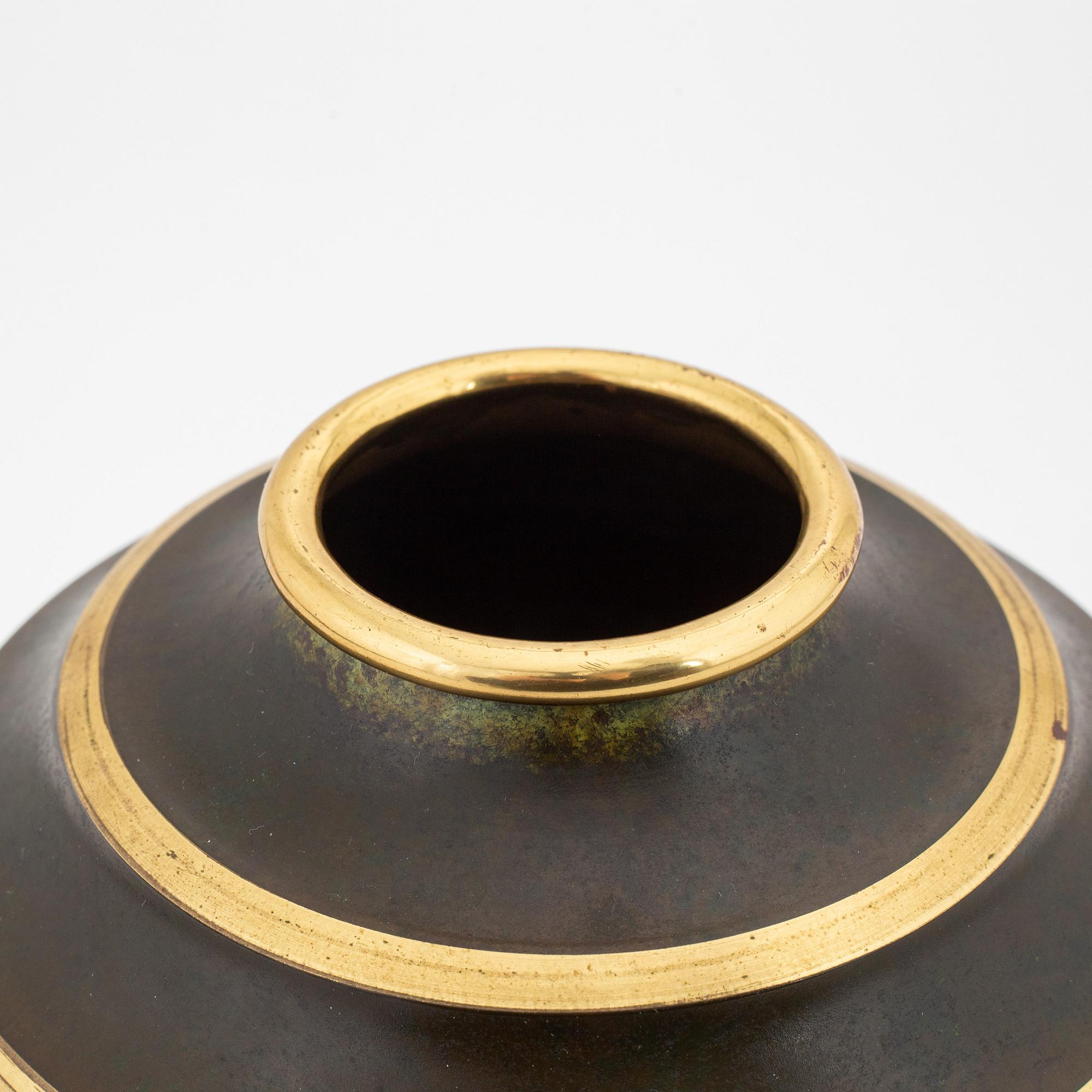 Ä bronze Art Deco vase, Svenska Metallverken, 1920's/1930's.