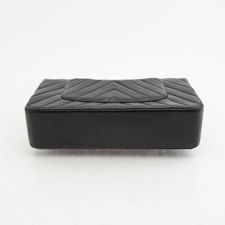 Chanel "Double flap bag" väska före 1984.