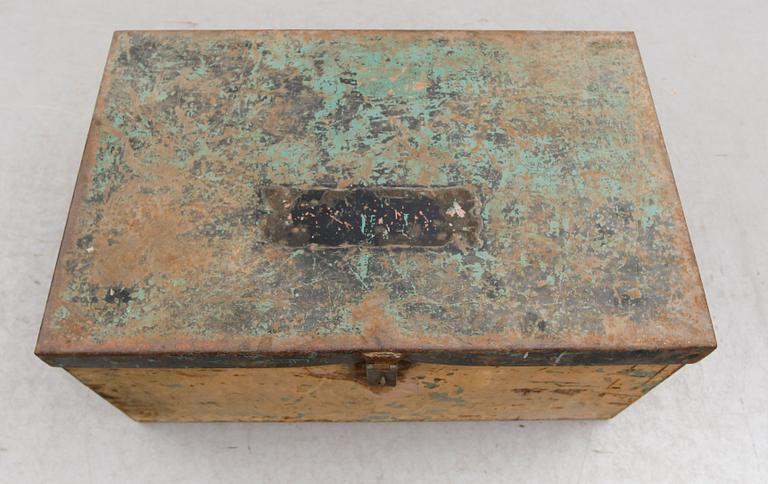 FÖRVARINGSKISTA, 1900-talets första hälft.