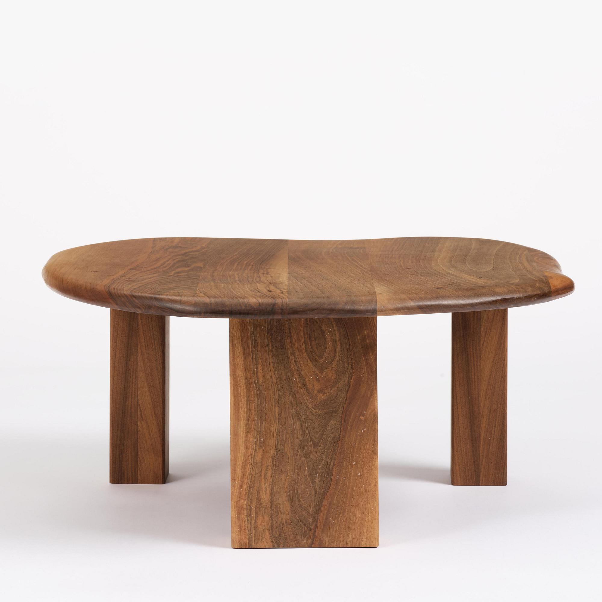 Niklas Runesson, soffbord, unikt, egen studio, Stockholm, 2021.