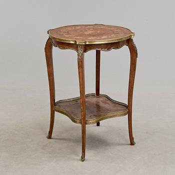 BORD, rokokostil, 1900-talets första hälft.