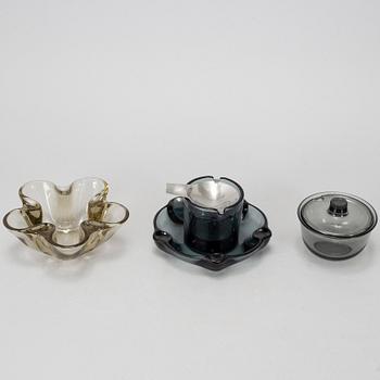 WILHELM WAGENFELD, ashtrays and a lidded jar, ”Faktotum”, ”Corona”, for Vereinigte Lausitzer Glaswerke.