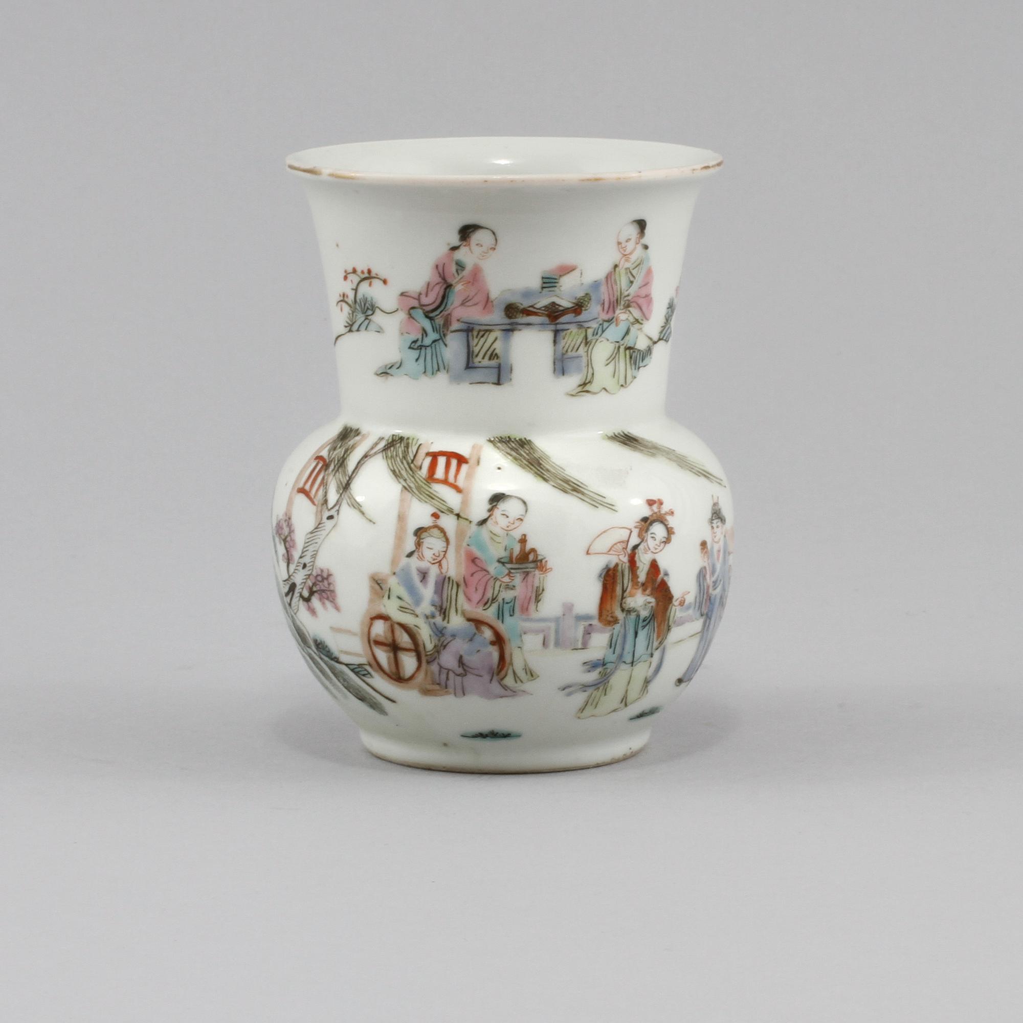 VAS, porslin, Kina, 1800/1900-tal.
