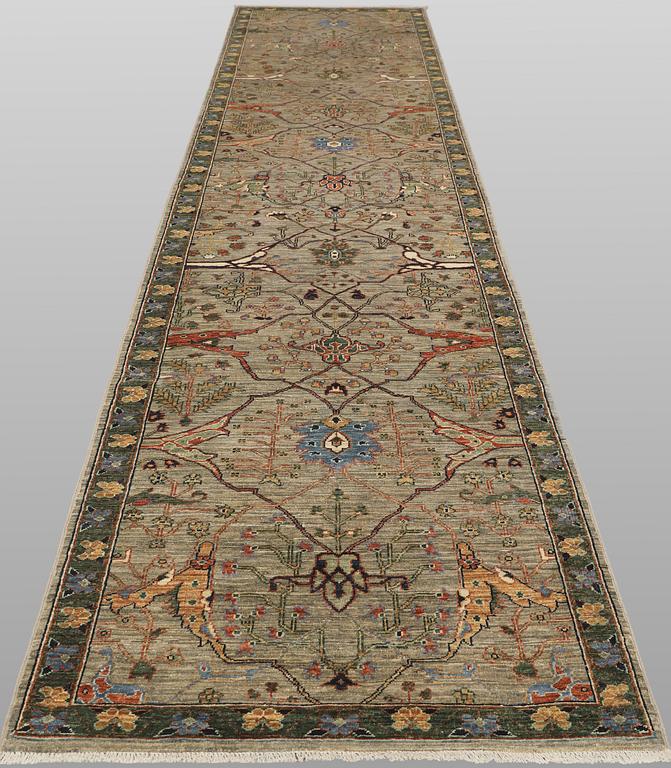 A Zigler Design runner carpet, 410 x 88 cm.